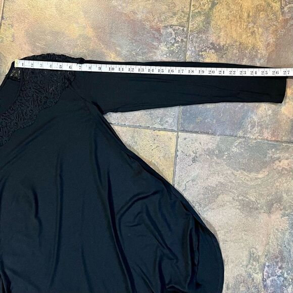 Old Navy Tulip Hem Slide Slits Lace Top Medium - Picture 7 of 13